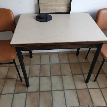 Una Apartment